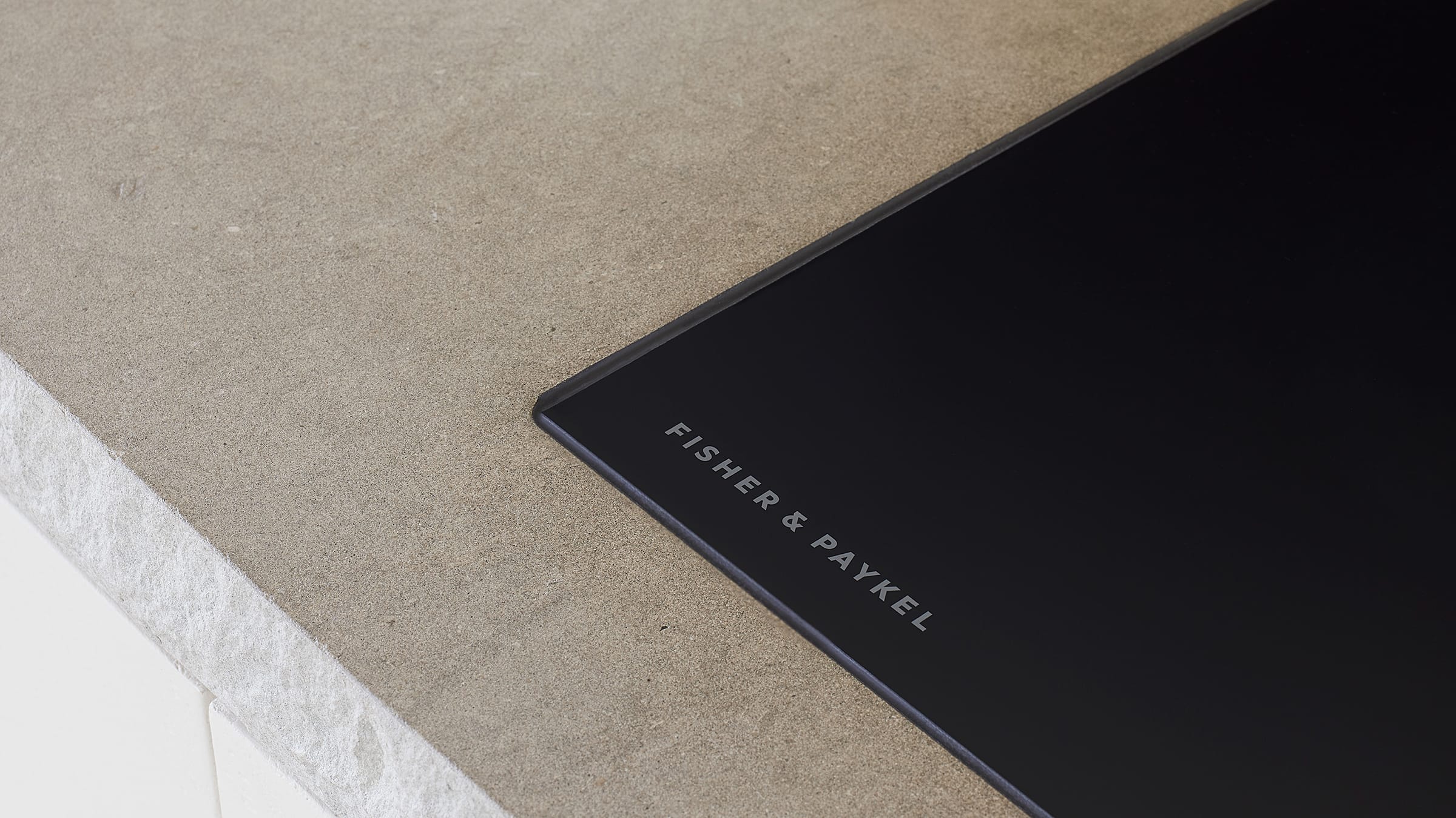 Fisher & Paykel Integrated Cooktop