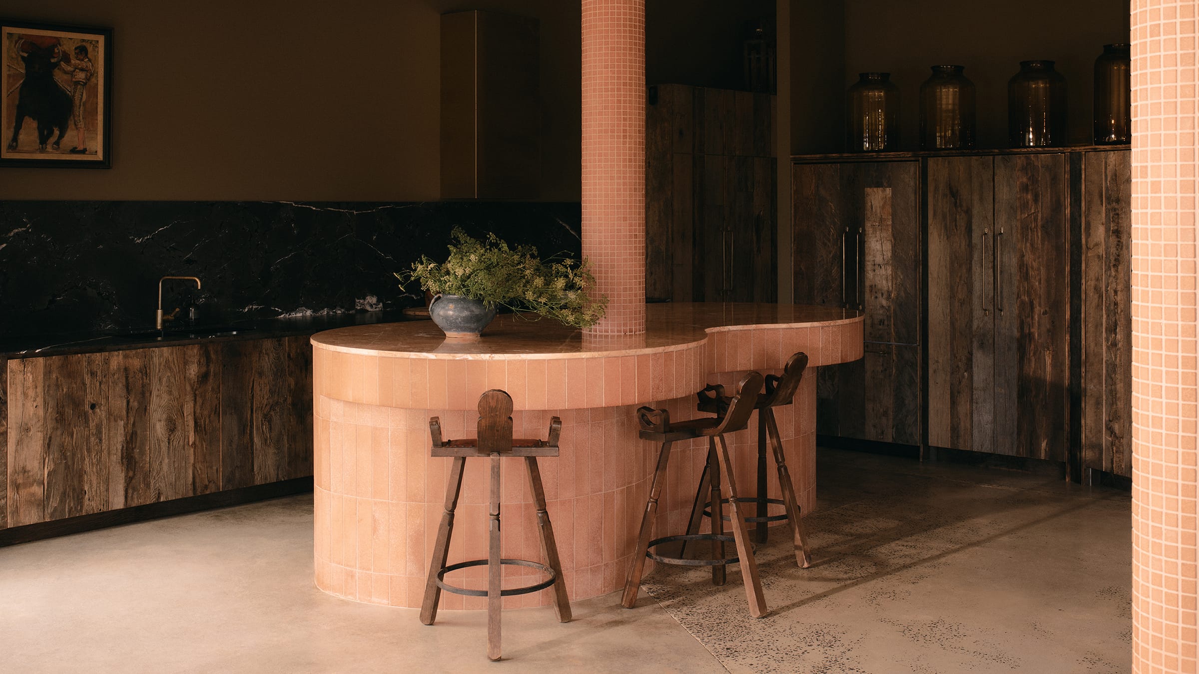 Wide shot of the kitchen