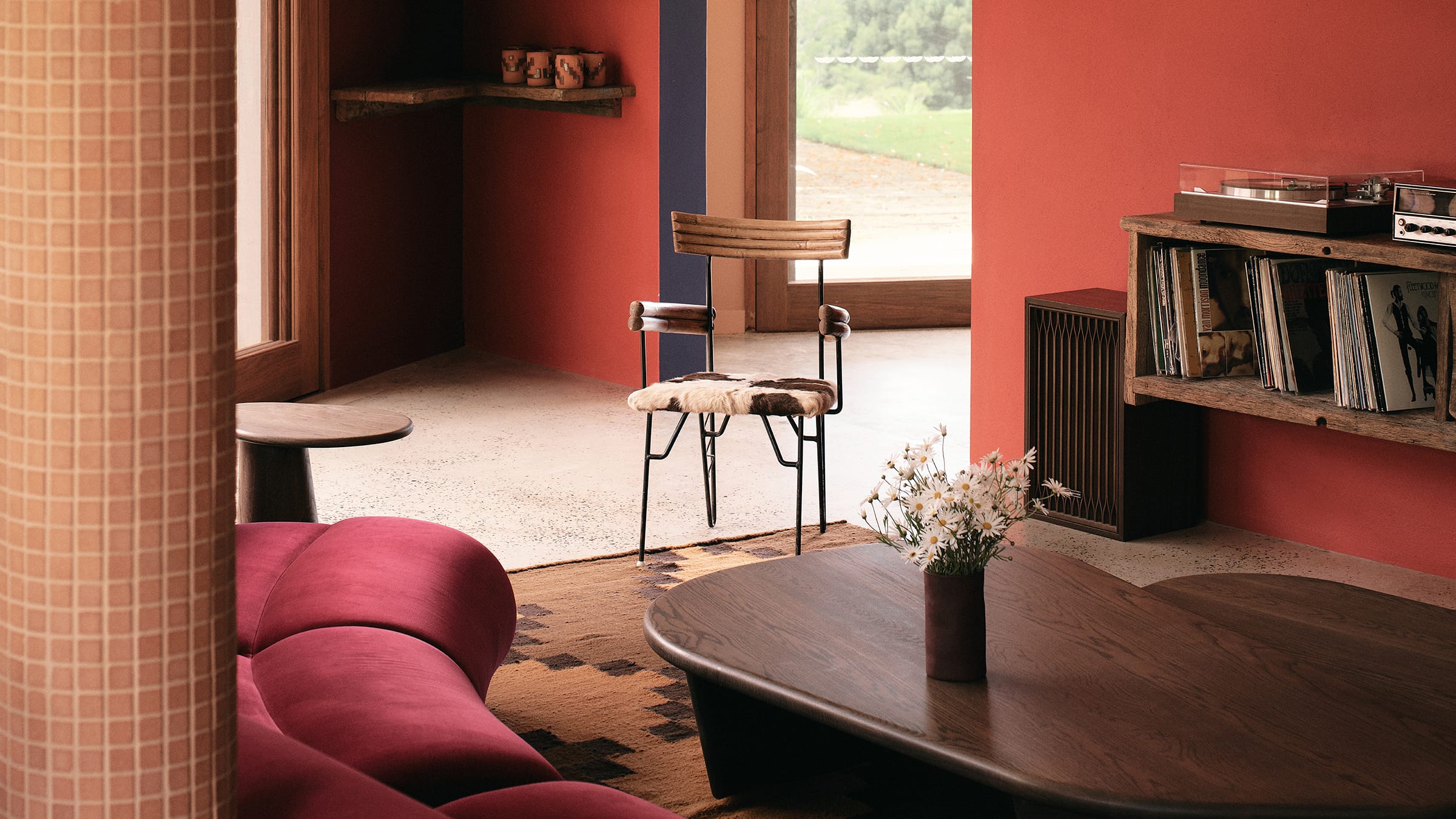 Warm tones in the living room